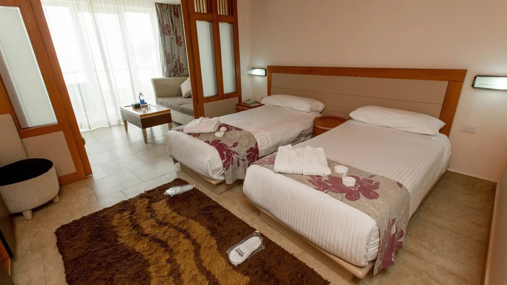 الفندق بارسلو تيران ريزورت - شرم الشيخ